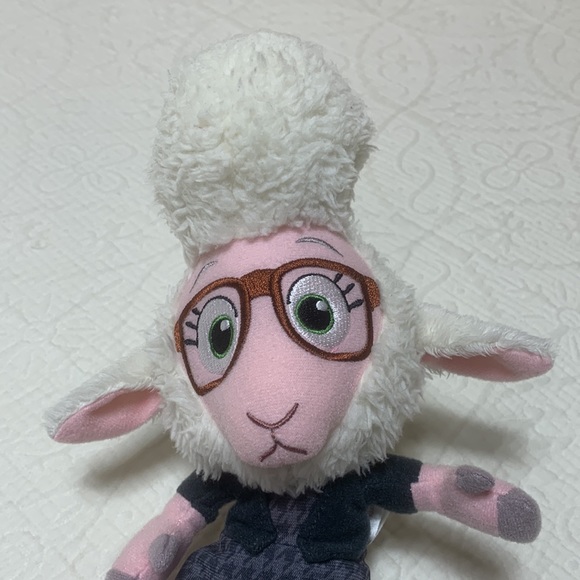 9” Zootopia Assistant Mayor Dawn Bellwether Plush by Toby - Picture 3 of 12